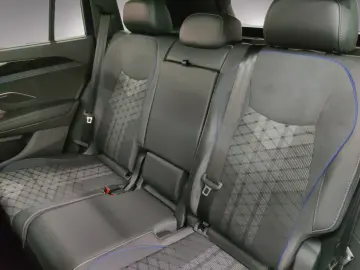 VW Tayron R-Line 2.0 TDI 4Motion AHK Matrix Pano Navi