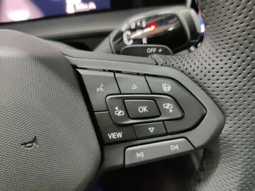 VW Tayron R-Line 2.0 TDI 4Motion AHK Matrix Pano Navi