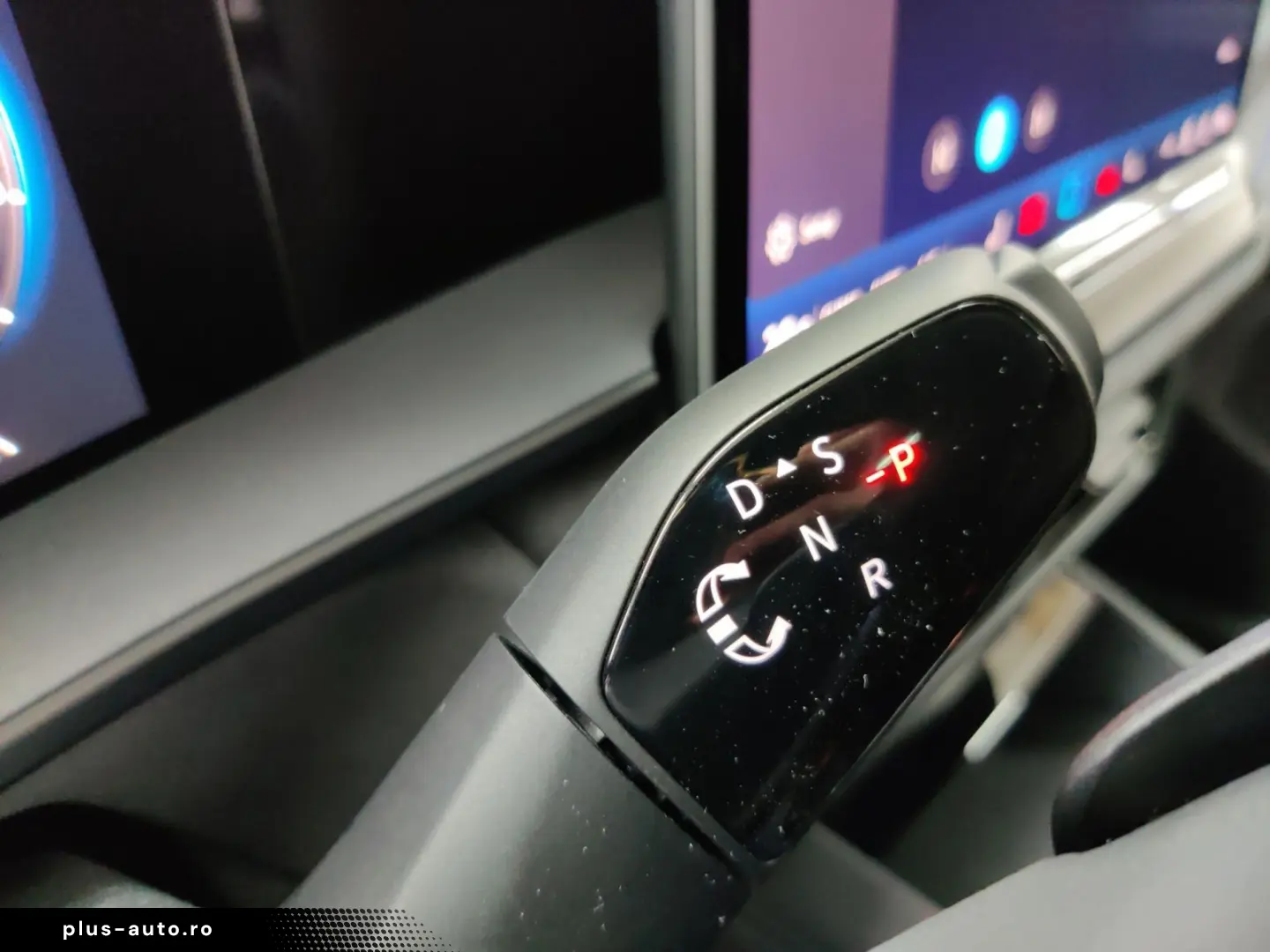 VW Tayron R-Line 2.0 TDI 4Motion AHK Matrix Pano Navi