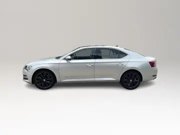 SKODA Superb Lim. Style 4x4  2.0 TSI   Schiebedach  Ke