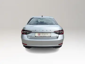 SKODA Superb Lim. Style 4x4  2.0 TSI   Schiebedach  Ke