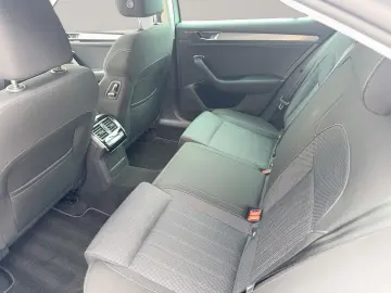 SKODA Superb Lim. Style 4x4  2.0 TSI   Schiebedach  Ke