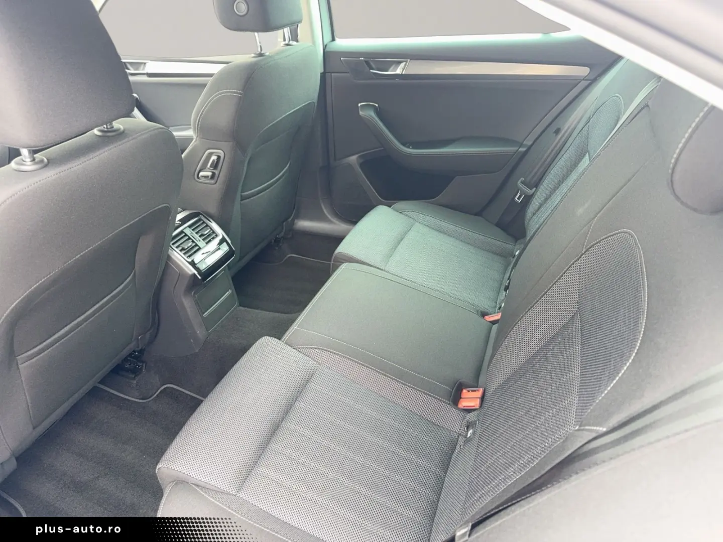 SKODA Superb Lim. Style 4x4  2.0 TSI   Schiebedach  Ke