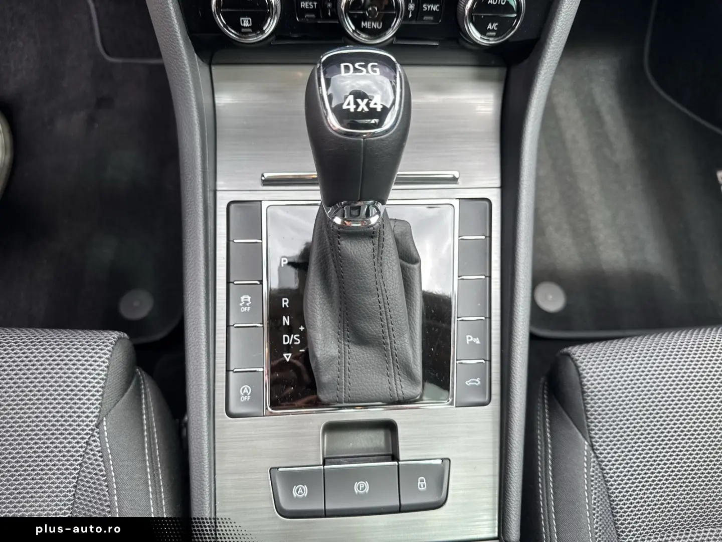 SKODA Superb Lim. Style 4x4  2.0 TSI   Schiebedach  Ke