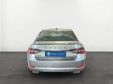 SKODA Superb 2.0 TSI 4x4 DSG Sportline