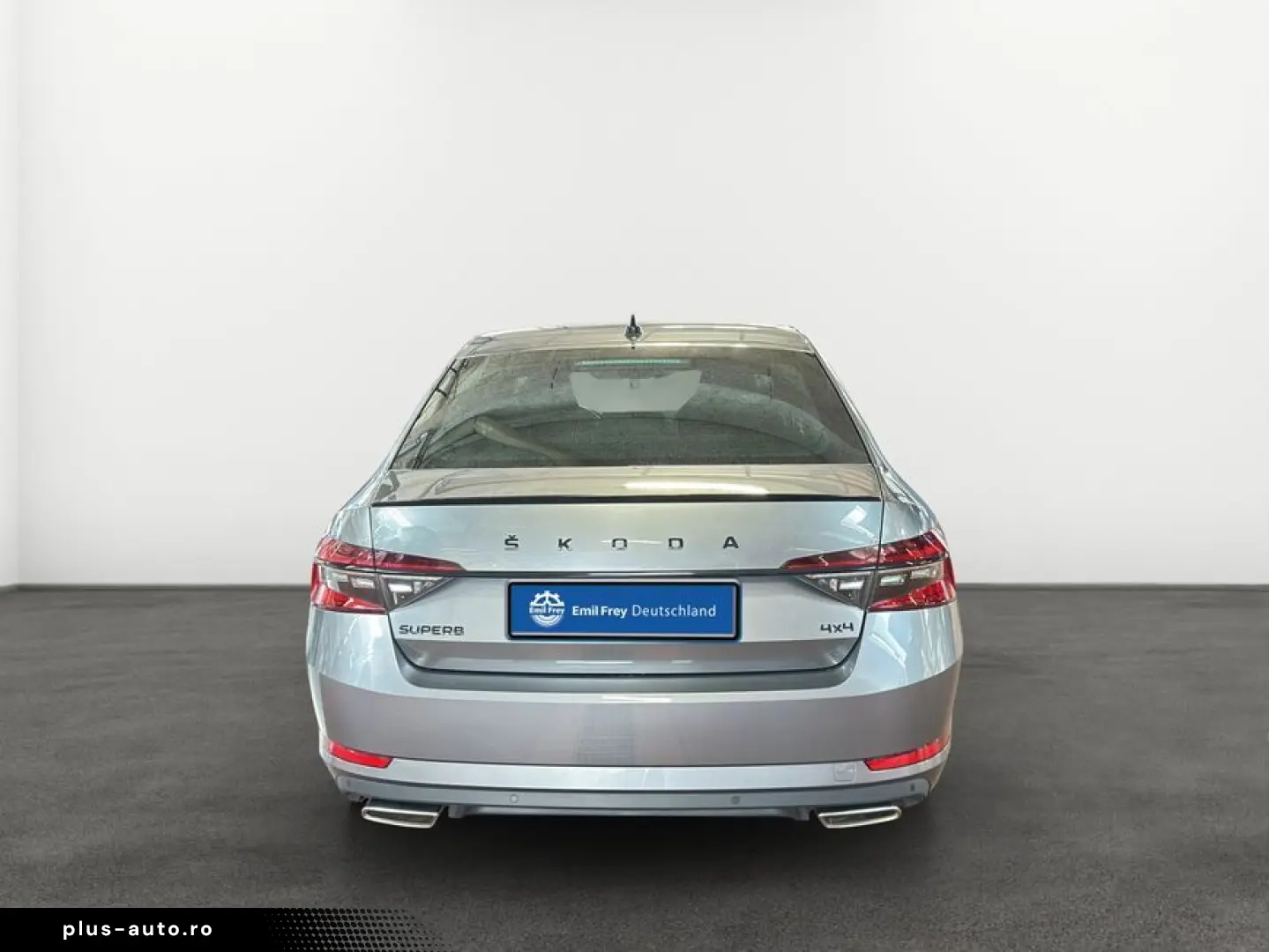 SKODA Superb 2.0 TSI 4x4 DSG Sportline