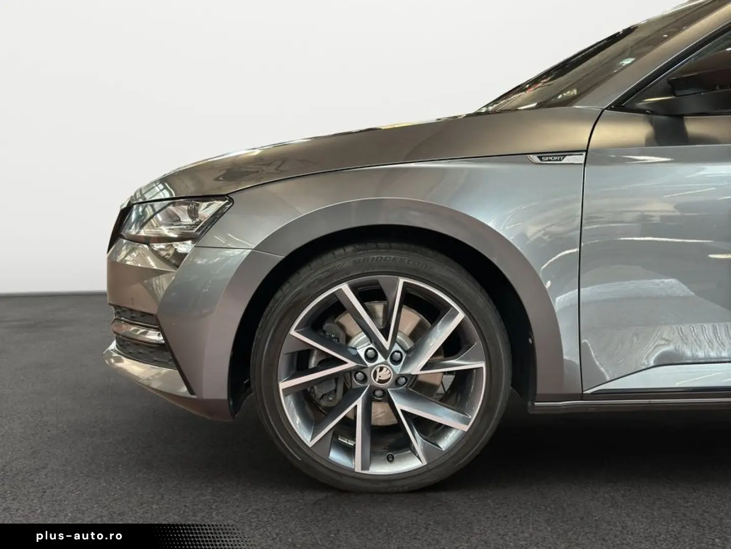 SKODA Superb 2.0 TSI 4x4 DSG Sportline