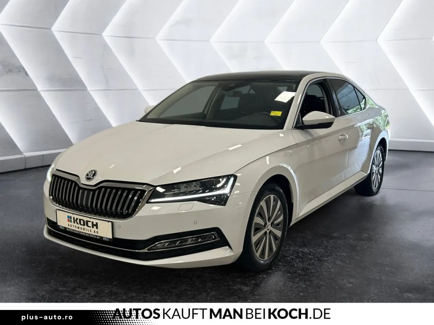 SKODA Superb 2.0 TSI DSG STYLE MATRIX PANO PARKL ACC