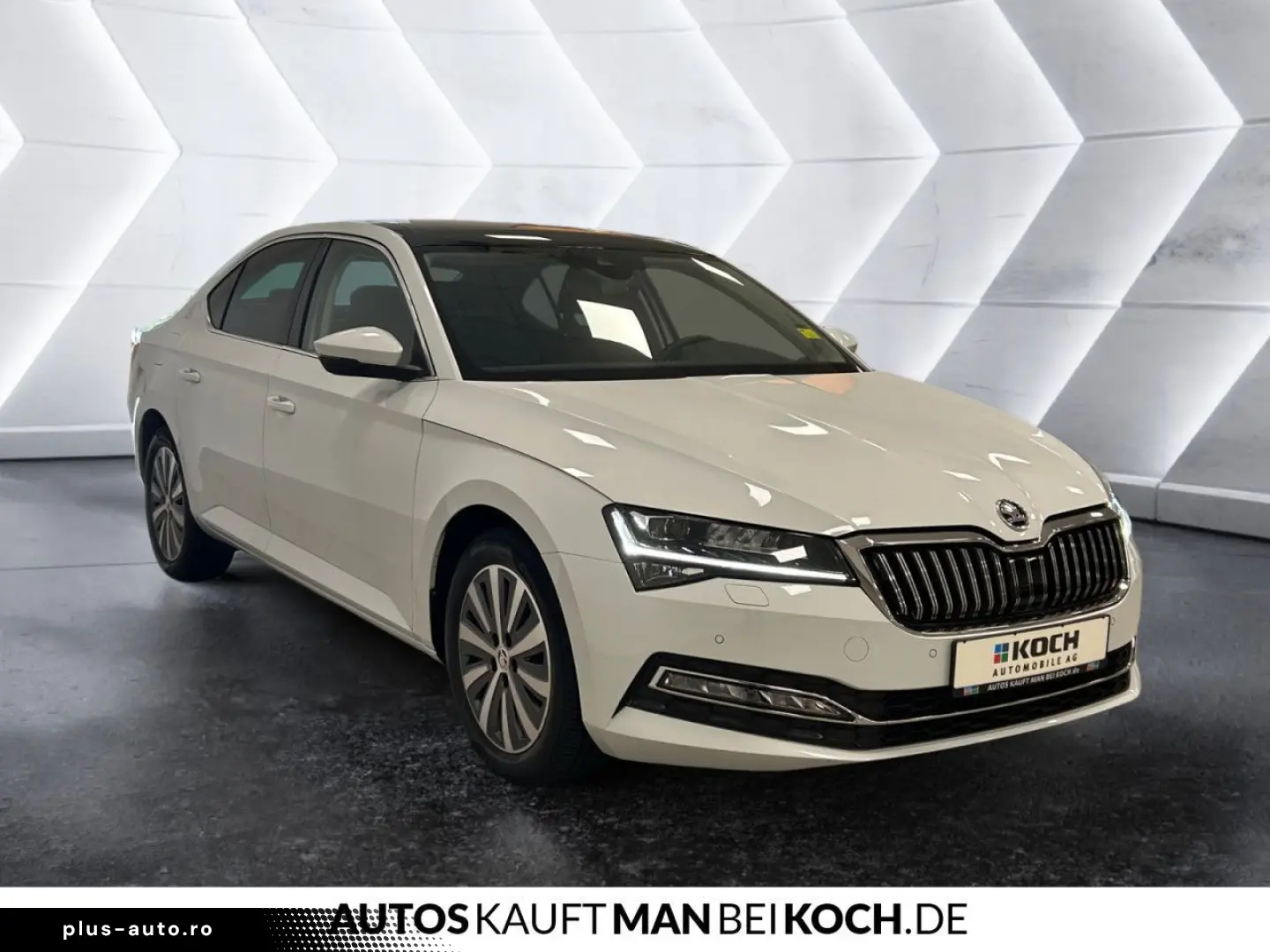 SKODA Superb 2.0 TSI DSG STYLE MATRIX PANO PARKL ACC