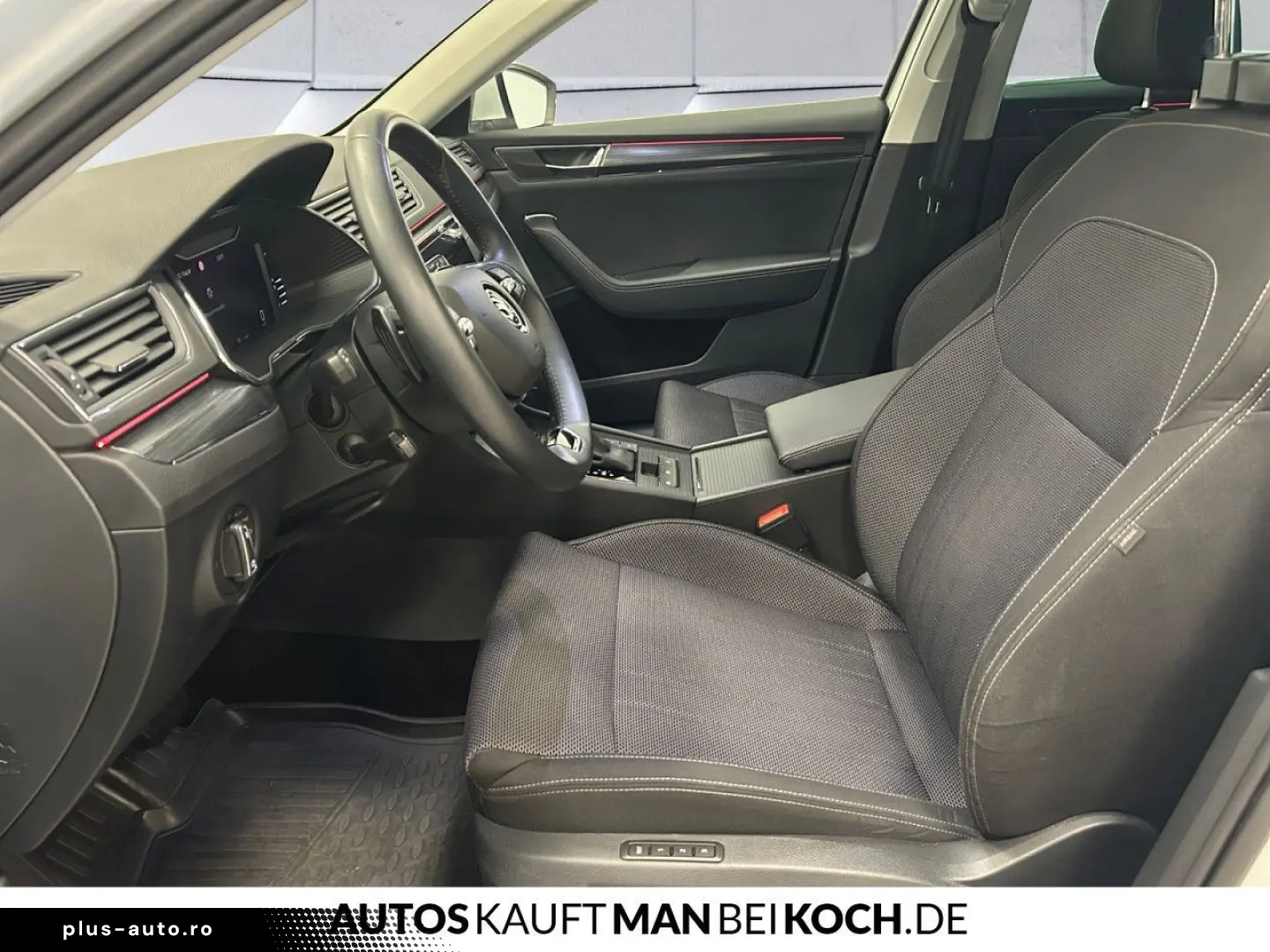 SKODA Superb 2.0 TSI DSG STYLE MATRIX PANO PARKL ACC