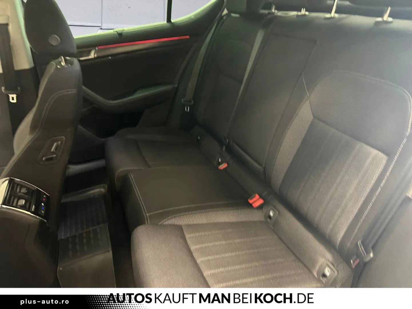 SKODA Superb 2.0 TSI DSG STYLE MATRIX PANO PARKL ACC