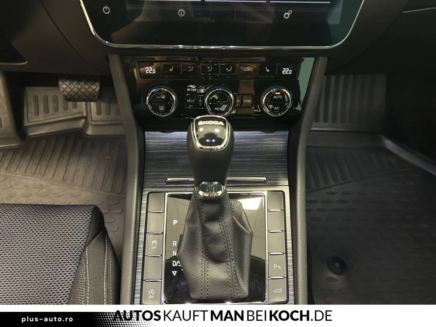 SKODA Superb 2.0 TSI DSG STYLE MATRIX PANO PARKL ACC