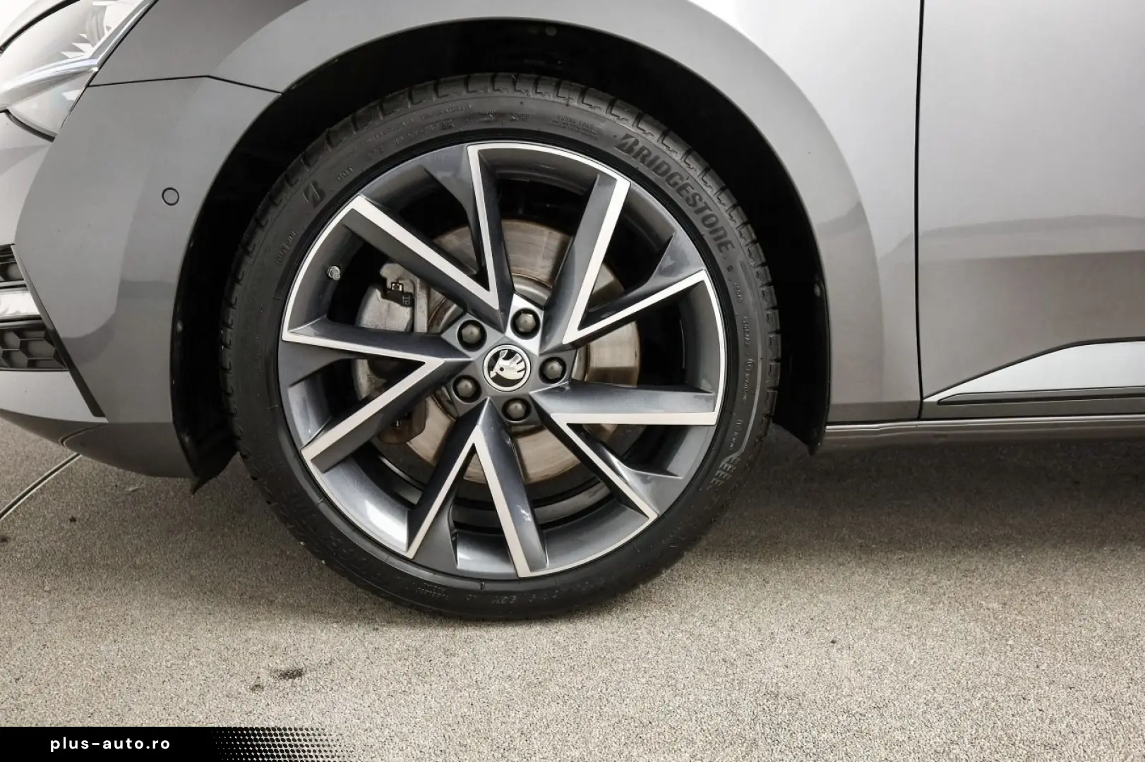 SKODA Superb 2.0 TSI DSG 4x4 Sportline NAVI PANO STHZ
