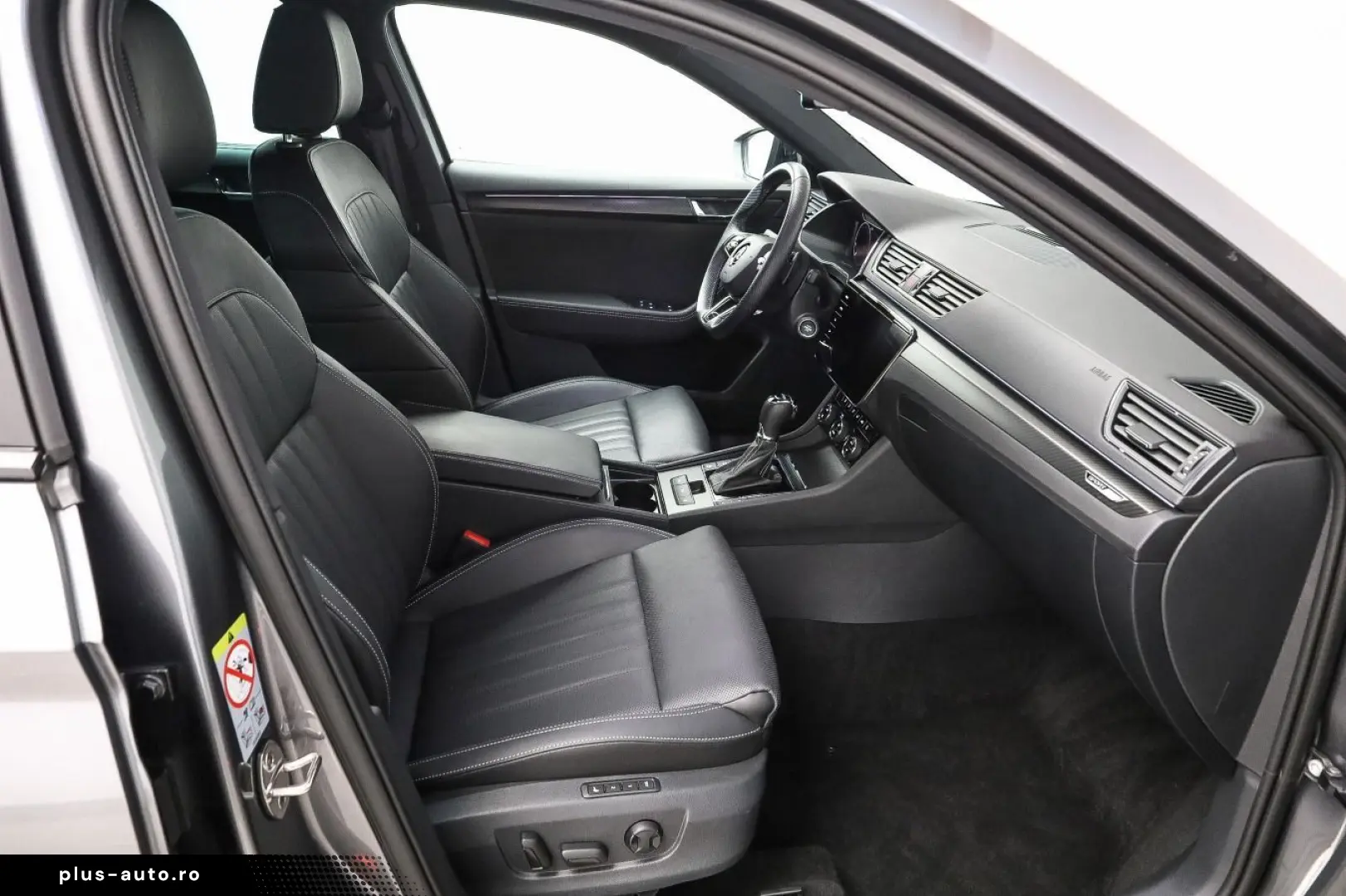 SKODA Superb 2.0 TSI DSG 4x4 Sportline NAVI PANO STHZ