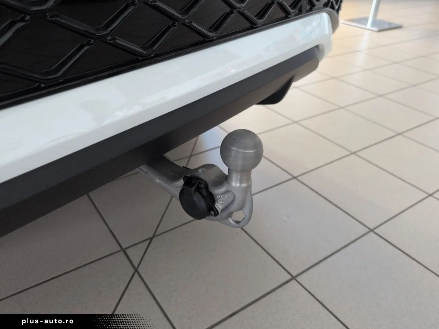 VW Tayron R-Line 2.0 TDI DSG AHK PANO STHZ H&K