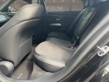 MERCEDES-BENZ E 450 4MATIC Limousine AMG-Line 360 Memory