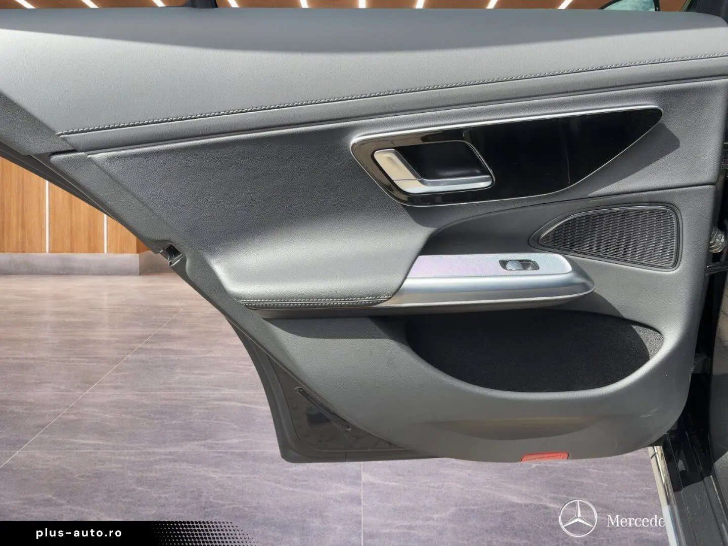 MERCEDES-BENZ E 450 4MATIC Limousine AMG-Line 360 Memory