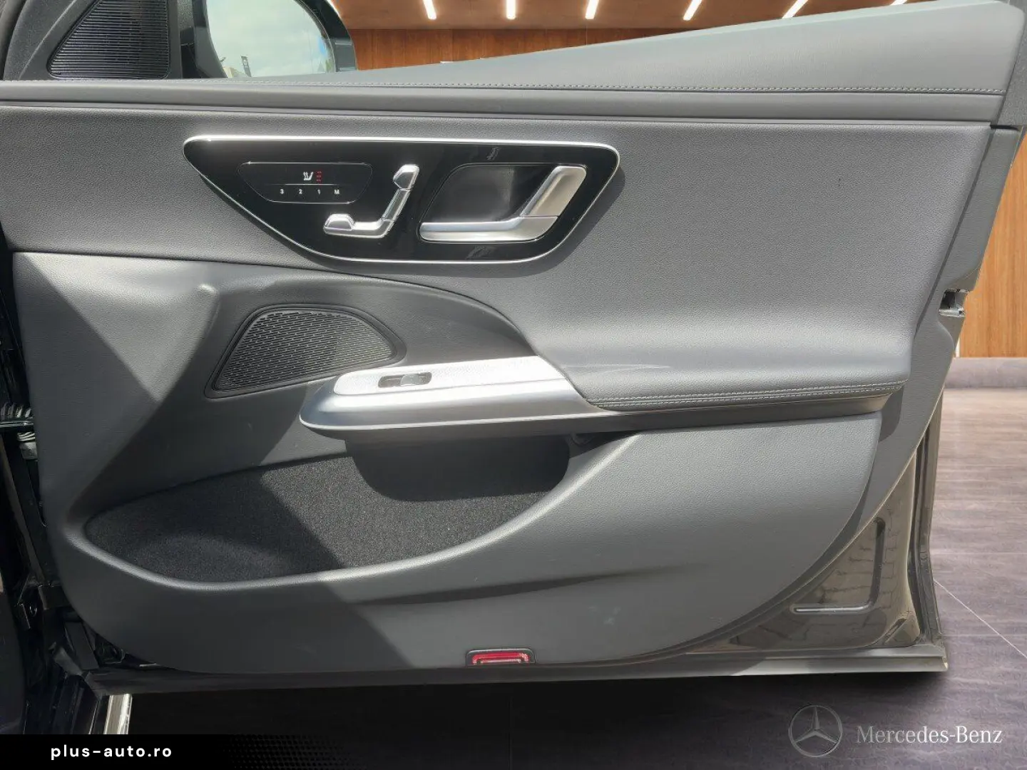 MERCEDES-BENZ E 450 4MATIC Limousine AMG-Line 360 Memory