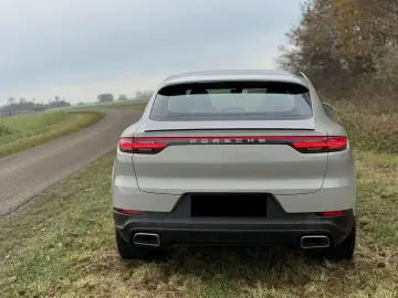 Porsche Cayenne Coupé 3.0 E-Hybrid