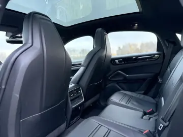 Porsche Cayenne Coupé 3.0 E-Hybrid