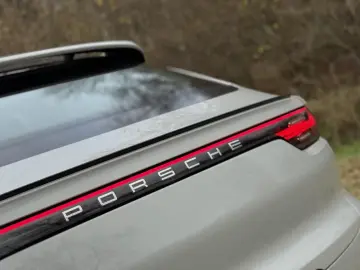 Porsche Cayenne Coupé 3.0 E-Hybrid