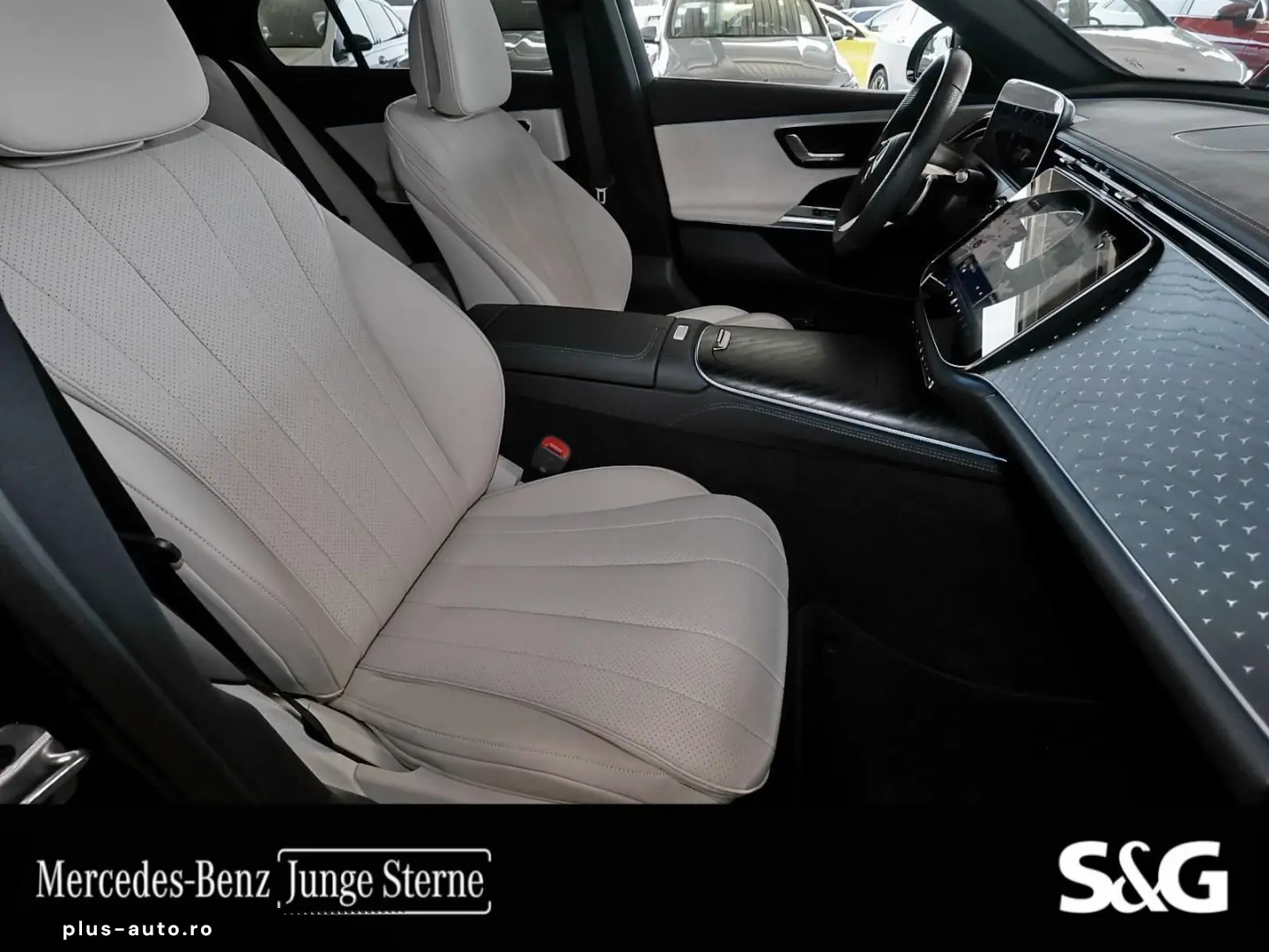 MERCEDES-BENZ E 200 AMG 20  LEDER BEIGE 360  NIGHT PAKET