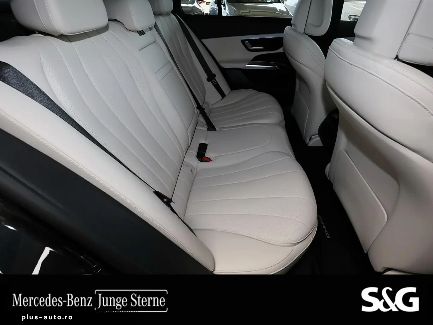 MERCEDES-BENZ E 200 AMG 20  LEDER BEIGE 360  NIGHT PAKET