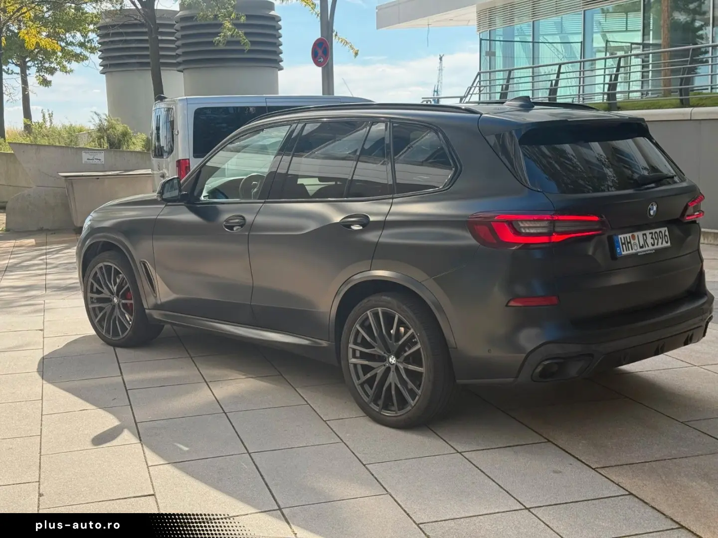 BMW X5 xDrive 30 d M Black VERMILION Edition