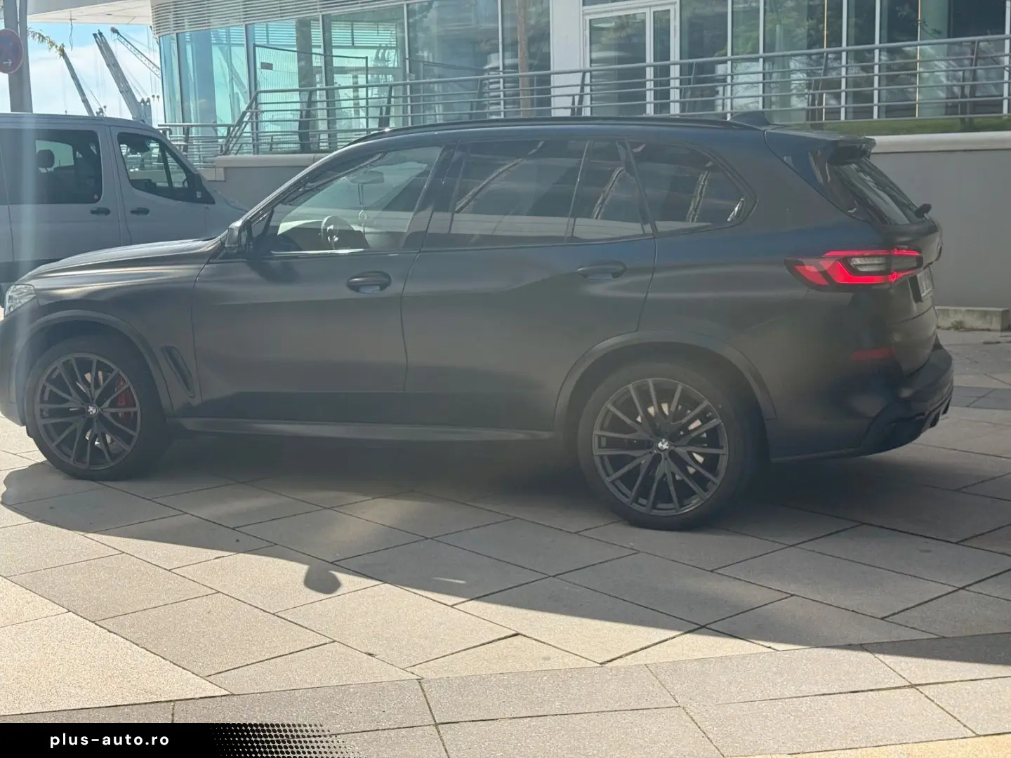 BMW X5 xDrive 30 d M Black VERMILION Edition