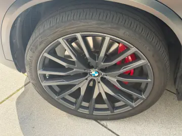 BMW X5 xDrive 30 d M Black VERMILION Edition