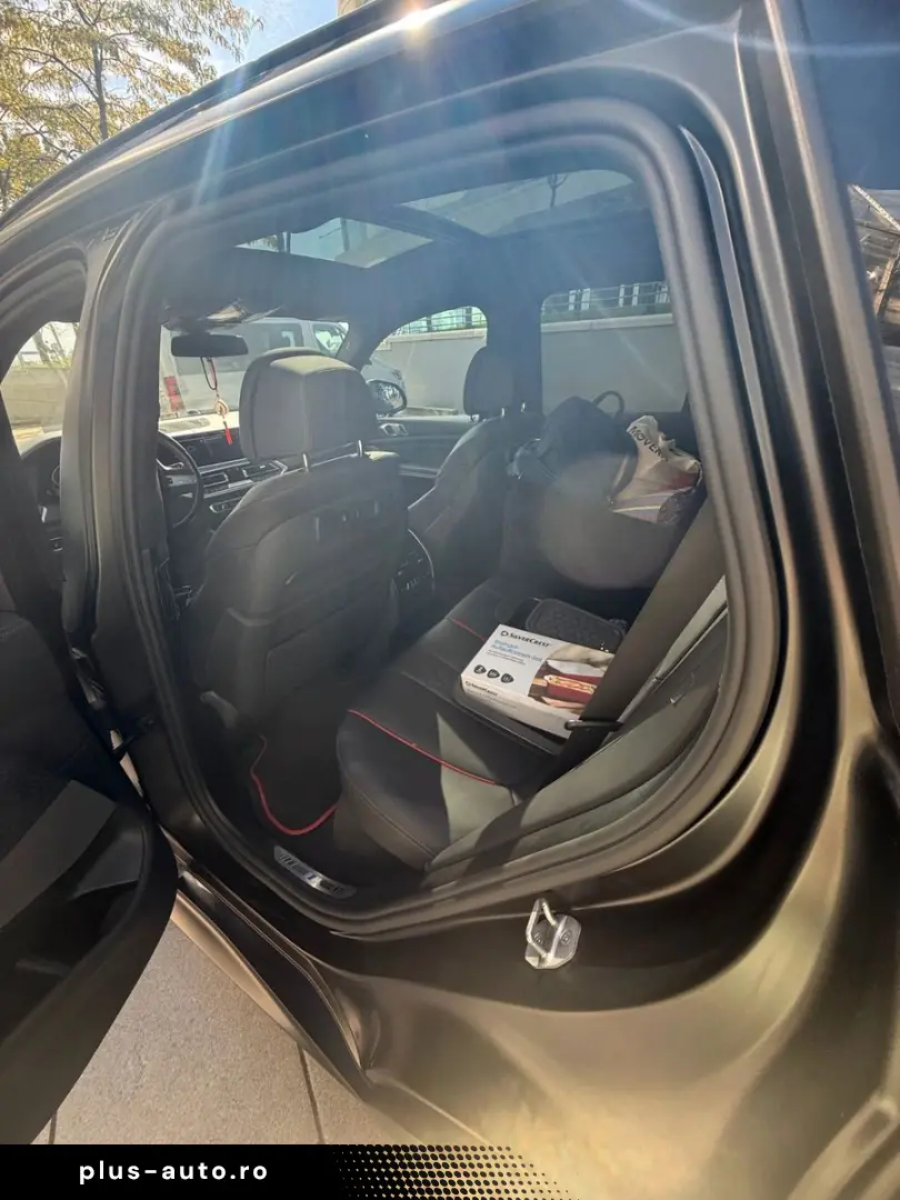 BMW X5 xDrive 30 d M Black VERMILION Edition