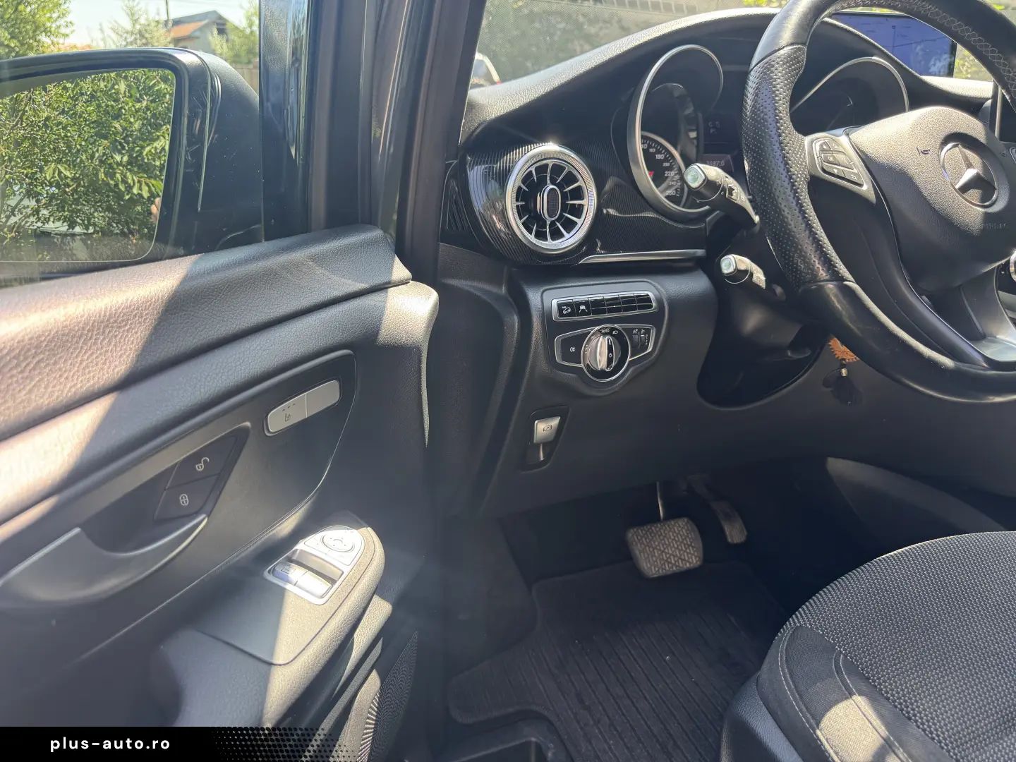 Mercedes-Benz V 250 4 Matic