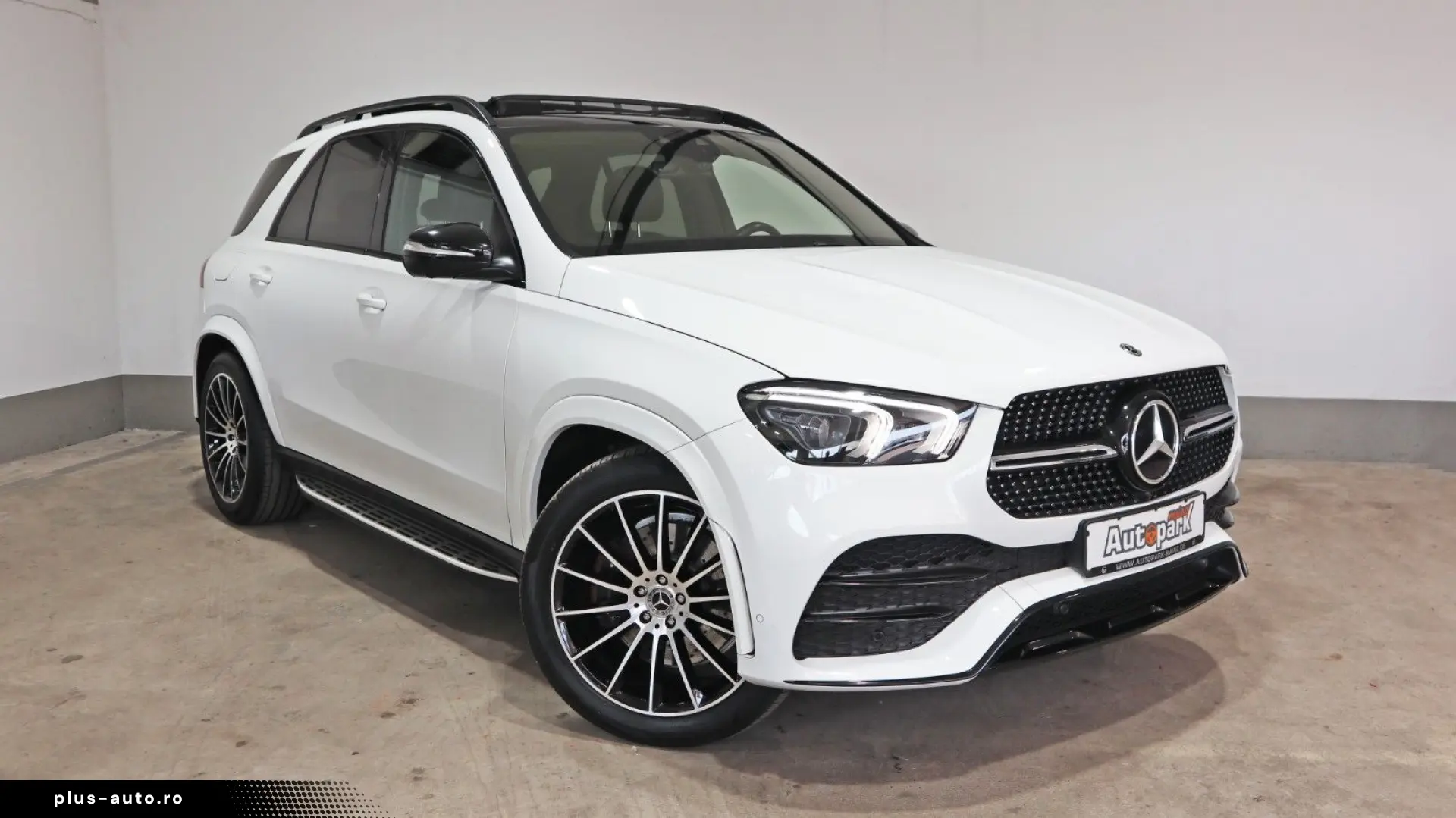 MERCEDES-BENZ GLE 300d 4Matic~AMG~PANO~Multi-B~360