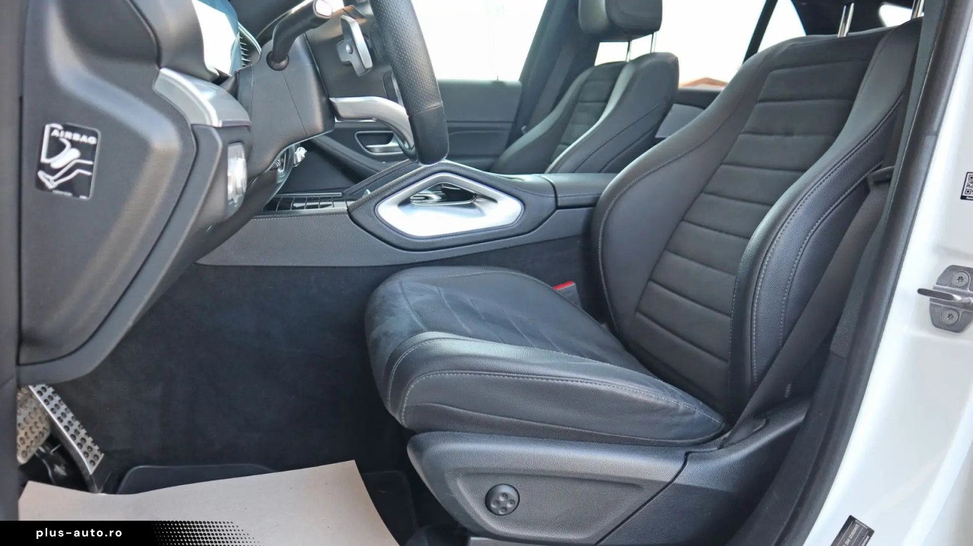 MERCEDES-BENZ GLE 300d 4Matic~AMG~PANO~Multi-B~360