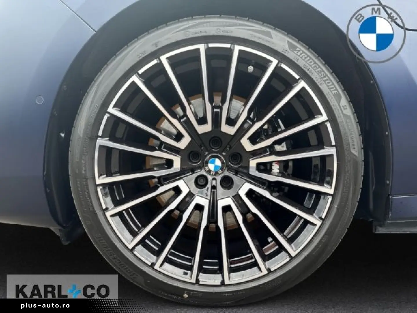 BMW 750 e M-SportPRO TV Kristalscheinwerfer SKYLoung