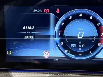 MERCEDES-BENZ S 560 S 4Matic L V8  23 tkm  Burmester