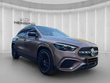 MERCEDES-BENZ GLA 220 d 4M AMG Night Panorama 360  D…