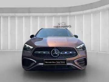 MERCEDES-BENZ GLA 220 d 4M AMG Night Panorama 360  D…