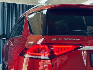 MERCEDES-BENZ GLE 350 de 4M DESIGNO GARANTIE STHZ HUD VOLL