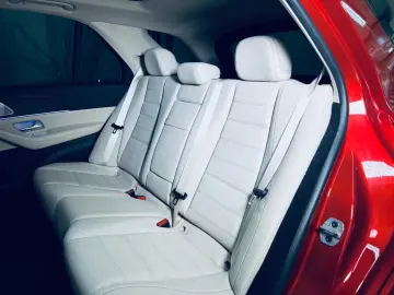 MERCEDES-BENZ GLE 350 de 4M DESIGNO GARANTIE STHZ HUD VOLL