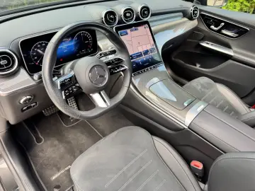 MERCEDES-BENZ GLC 400 e 4Matic Coupe AMG LINE PANO 3…