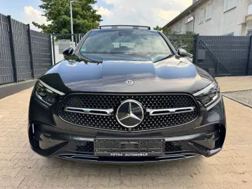 MERCEDES-BENZ GLC 400 e 4Matic Coupe AMG LINE PANO 3…