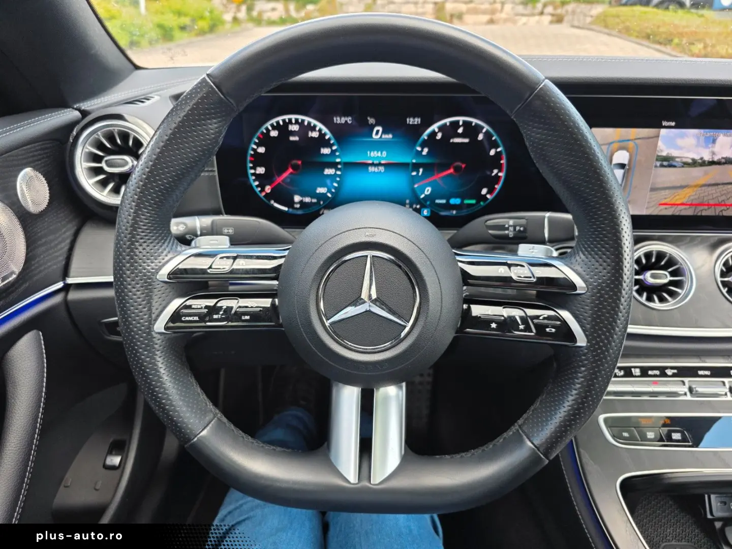 MERCEDES-BENZ E 450 Coupe 4Matic Burmester Panorama AMG-Line