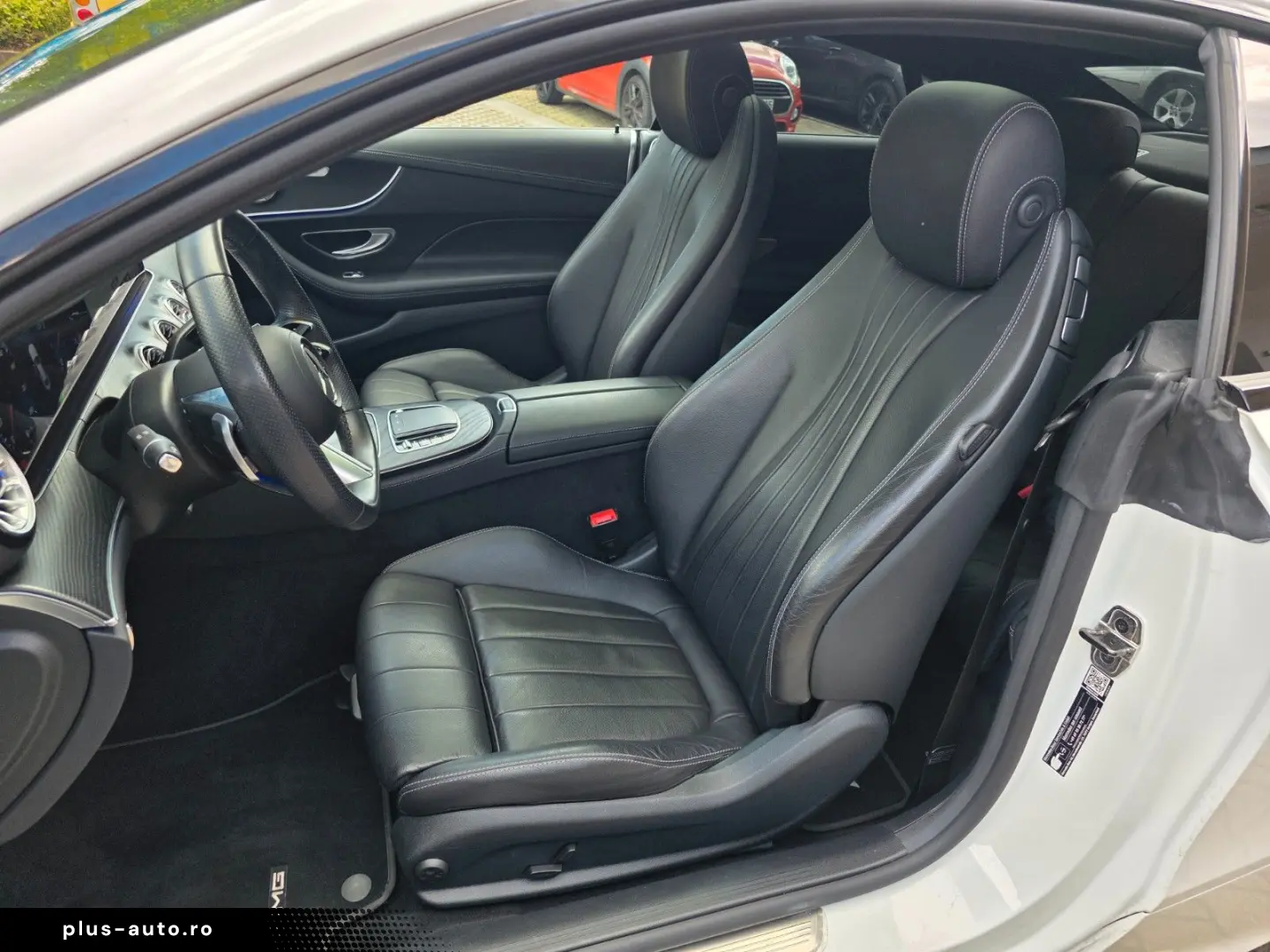 MERCEDES-BENZ E 450 Coupe 4Matic Burmester Panorama AMG-Line