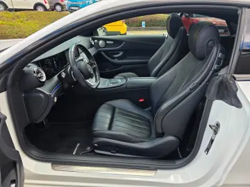 MERCEDES-BENZ E 450 Coupe 4Matic Burmester Panorama AMG-Line