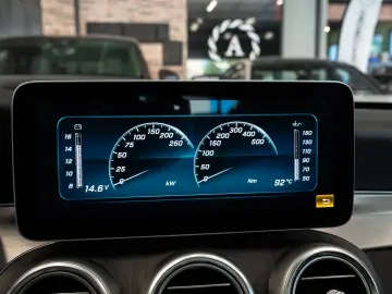 MERCEDES-BENZ C400 Coupe 4MAT  AMG-LINE VIRTUAL NIGH…