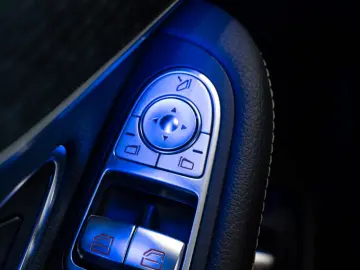 MERCEDES-BENZ C400 Coupe 4MAT  AMG-LINE VIRTUAL NIGH…