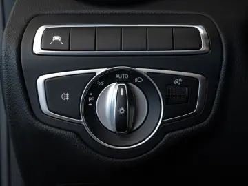 MERCEDES-BENZ C400 Coupe 4MAT  AMG-LINE VIRTUAL NIGH…