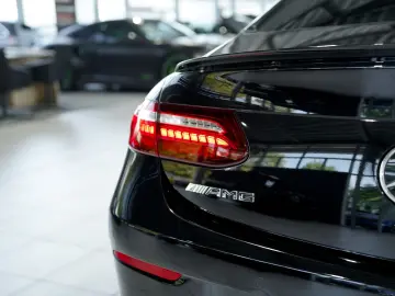 MERCEDES-BENZ E 53 AMG Coupé 4M 2.H  20  Perf-AGA Pa…