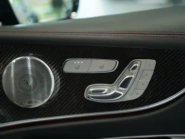 MERCEDES-BENZ E 53 AMG Coupé 4M 2.H  20  Perf-AGA Pa…